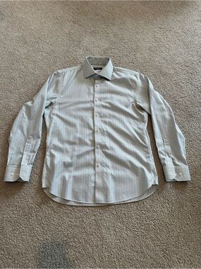 The Tie Bar Trim Fit Non-Iron Dress Shirt